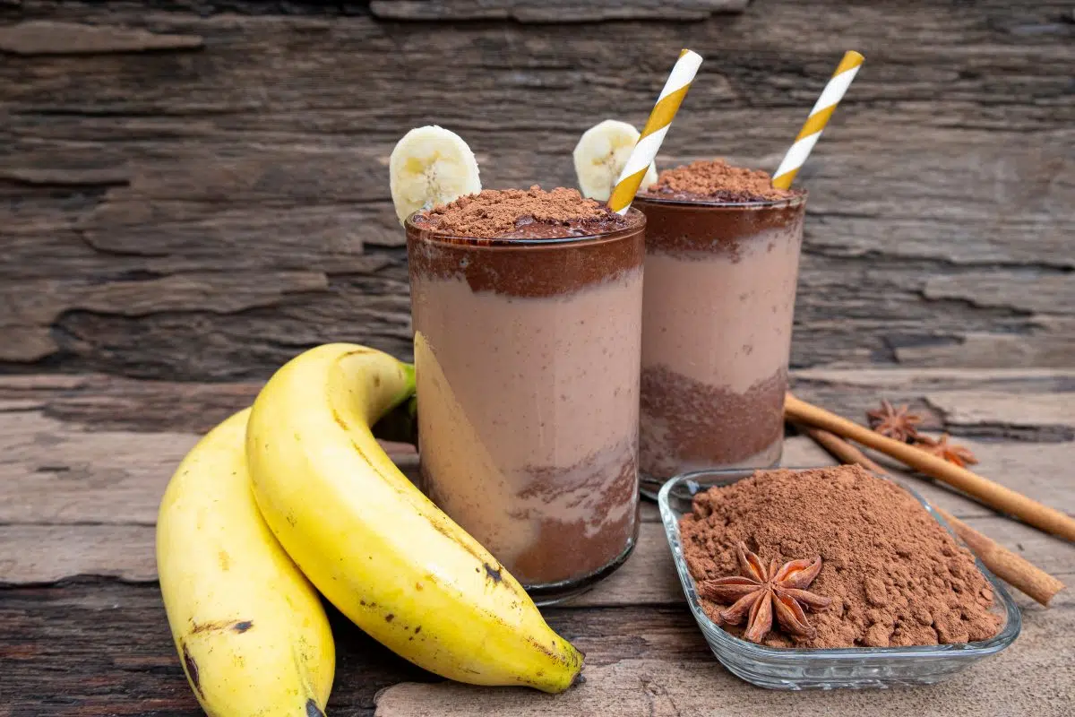 Banana chocolate smoothies. Craft services UK.